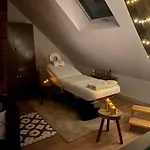 아파트 Loft Romantique - Balneo - Billard - Massage 베르통