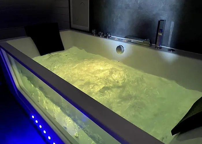 Loft Romantique - Balneo - Billard - Massage *