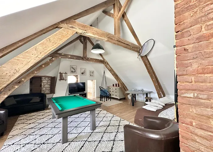 Loft Romantique - Balneo - Billard - Massage Apartment *
